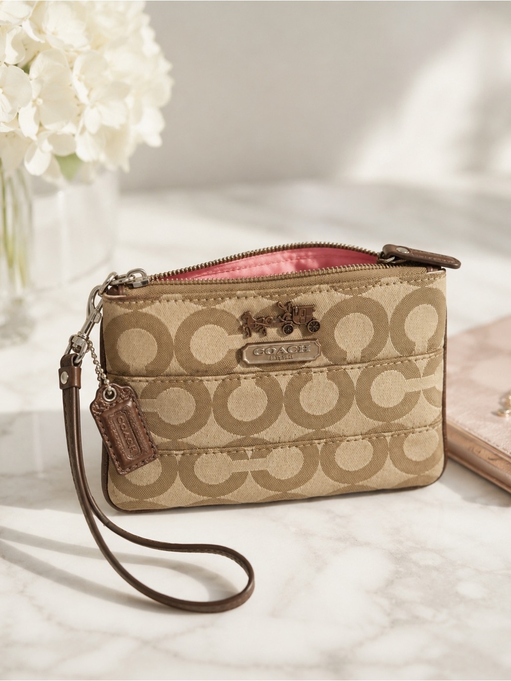 Coach Signature C Jacquard Wristlet | Y2K Vintage Old Money Preppy Designer